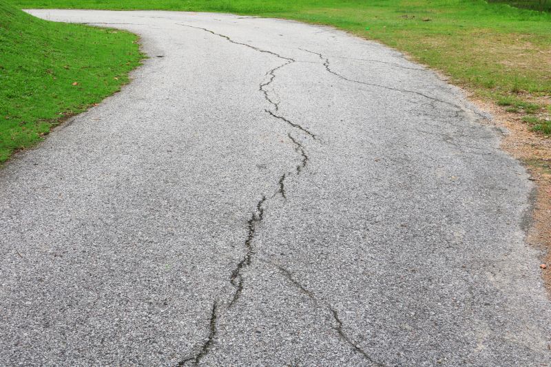 Driveway Crack Filling
