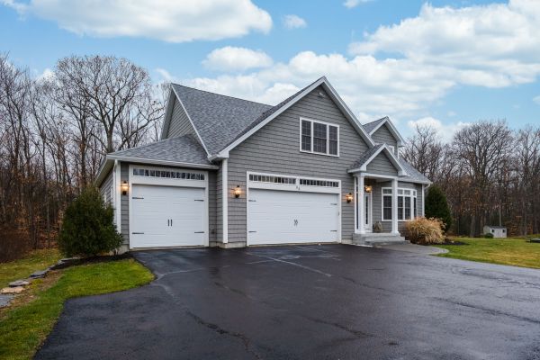 Cost of Driveway Tarring in Cabot
