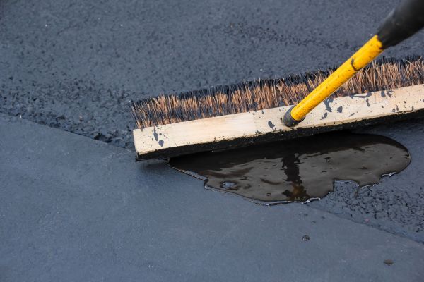 Driveway Asphalt Sealing in Cabot